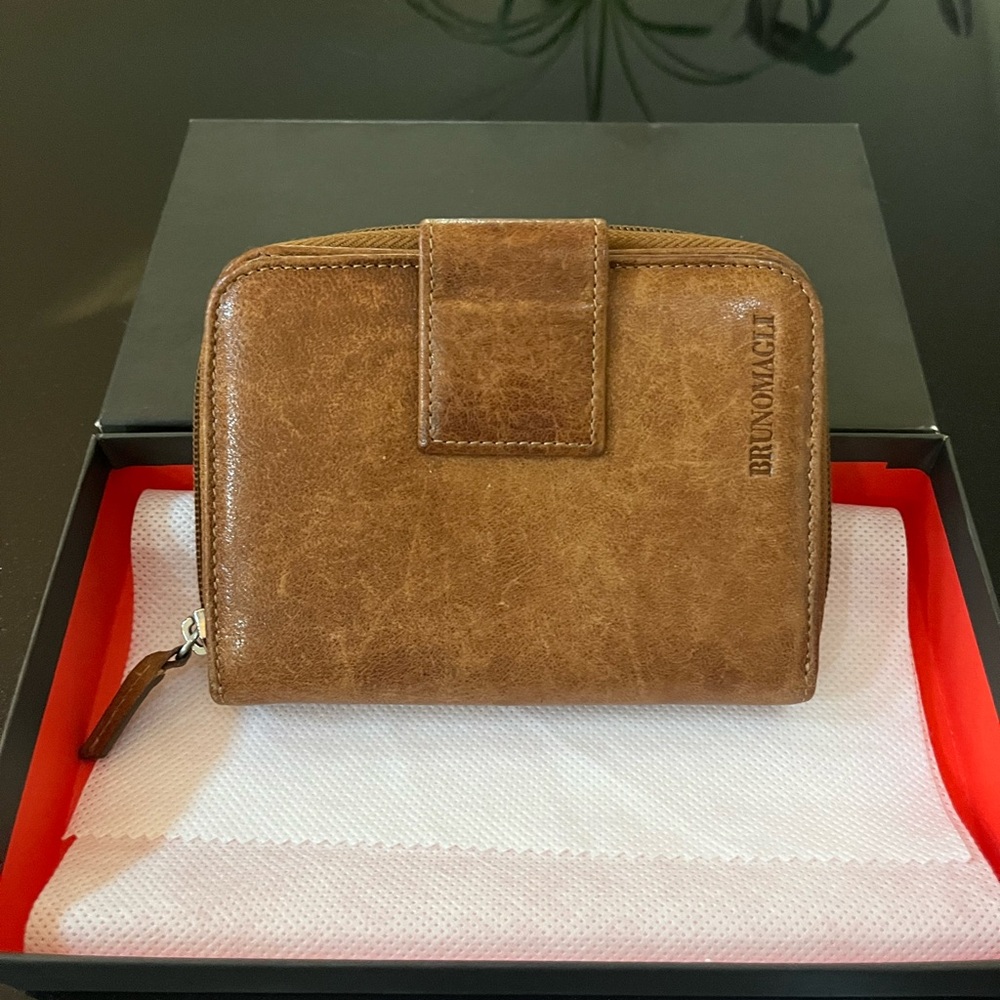 Vintage Bruno Magli Brown Leather Wallet